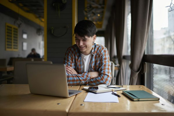 Chatbot en ligne : utilisations et avantages